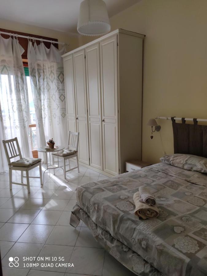 Appartamento Josephine Салерно Екстериор снимка